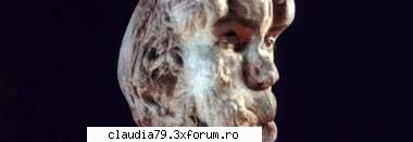CULTURA GENERALA - un om mai degraba un copil care a suferit o viata - JOCURI