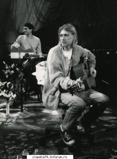 ce melodie asculti acum? - Ok, Adi, nu bag mina in foc ca ar fi asa, insa nu - MUZICA